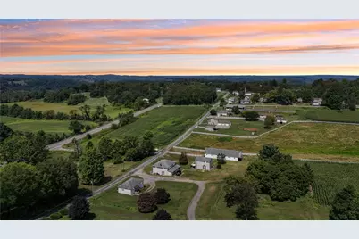 107 Moglia Lane, Bell Township, PA 15613 - Photo 19