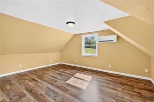 1043 Collinsburg Rd, Rostraver, PA 15089 - Photo 35