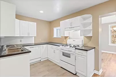 39 Welsh Way, Pittsburgh, PA 15203 - Photo 9