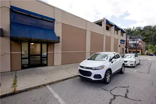 302 9th St, New Brighton, PA 15066 - Photo 3