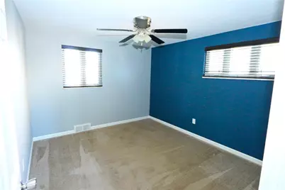 1241 Kirsopp Ave, Banksville/Westwood, PA 15220 - Photo 9