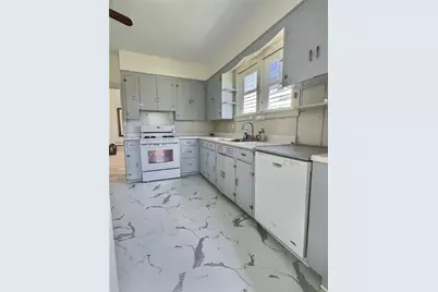 223 Emlenton St, Saint Petersburg, PA 16054 - Photo 5