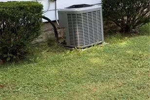 100 Chambers Ave, Greenville Boro, PA 16125 - Photo 11