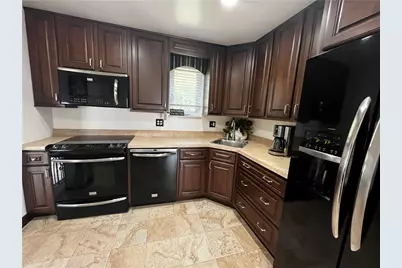 312 Beckman Drive, McKeesport, PA 15132 - Photo 7