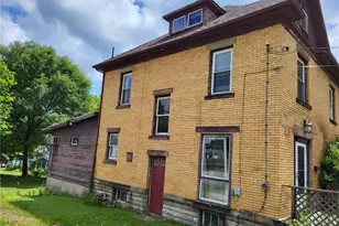 26 Clarksville St, Greenville Boro, PA 16125 - Photo 5