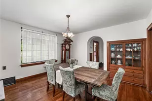 2501 Oakwood Rd, Pittsburgh, PA 15116 - Photo 11