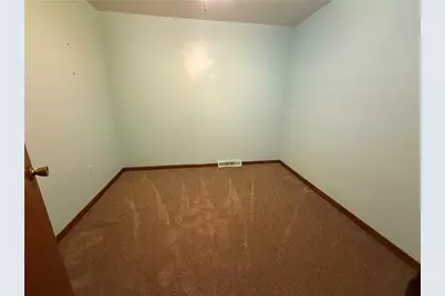 600 Moore Rd, South Franklin, PA 15301 - Photo 15