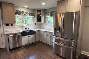 600 Moore Rd, South Franklin, PA 15301 - Photo 3