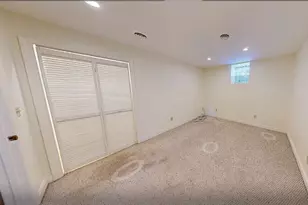 1319 Riverside Dr, Bridgewater, PA 15009 - Photo 15