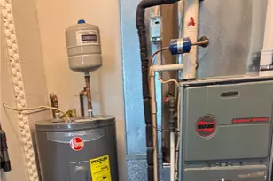 1319 Riverside Dr, Bridgewater, PA 15009 - Photo 15