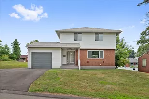 277 Suncrest Dr, Pittsburgh, PA 15147 - Photo 1