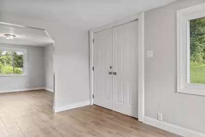 564 Bartleyville Rd, Hanover Township, PA 15021 - Photo 3