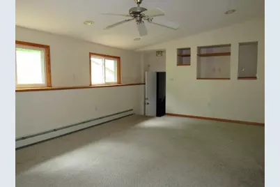 860 Parkview Drive, Westmont Hilltop School District, PA 15905 - Photo 7