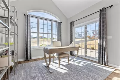 107 Independence Drive #109B, Jefferson Township, PA 16023 - Photo 7