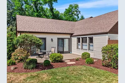 2350 Morrow Rd, Pittsburgh, PA 15241 - Photo 3