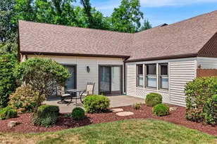 2350 Morrow Rd, Pittsburgh, PA 15241 - Photo 3