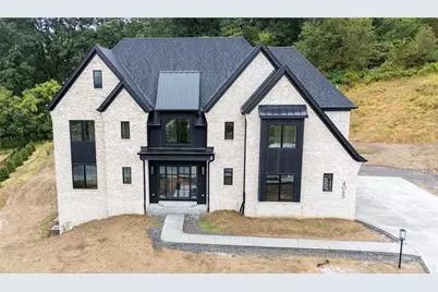 4065 Cross Creek Cir, Middlesex Township, PA 16059 - Photo 1