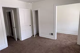 137 Sherman Ave, Vandergrift, PA 15690 - Photo 19