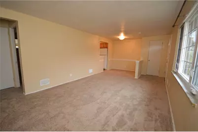 1684 Beryl Drive, Pittsburgh, PA 15227 - Photo 5