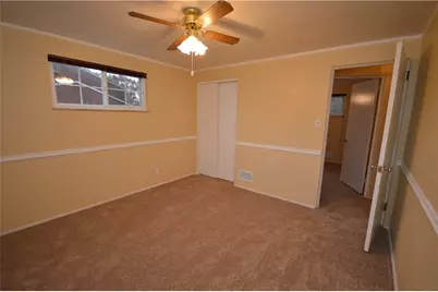 1684 Beryl Drive, Pittsburgh, PA 15227 - Photo 11