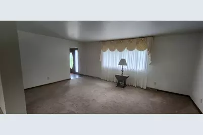 4534 Ellwood Road, Wayne Township, PA 16117 - Photo 15