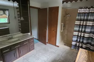 4534 Ellwood Rd, Wayne Township, PA 16117 - Photo 33