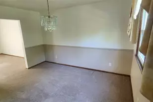 4534 Ellwood Rd, Wayne Township, PA 16117 - Photo 9