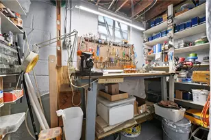 511 E Leasure Ave, New Castle, PA 16105 - Photo 23