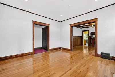 427 E Pittsburgh Street, Greensburg, PA 15601 - Photo 9