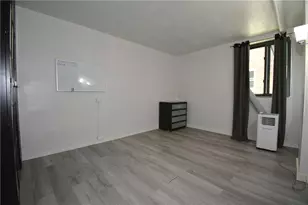 187 Morrison Dr, Pittsburgh, PA 15216 - Photo 9