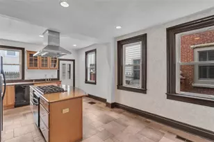 2322 Sarah St, Pittsburgh, PA 15203 - Photo 13