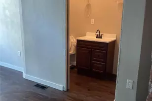 222 Hastings Ave, Oakdale, PA 15071 - Photo 11