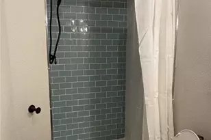 222 Hastings Ave, Oakdale, PA 15071 - Photo 13