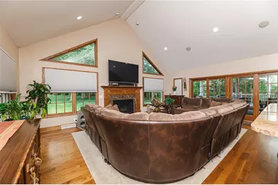 391 Browns Hill Rd, Middlesex Township, PA 16059 - Photo 15