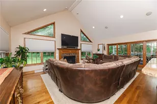 391 Browns Hill Rd, Middlesex Township, PA 16059 - Photo 15