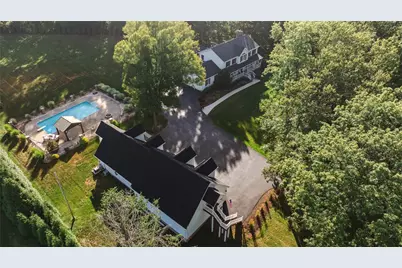 391 Browns Hill Rd, Middlesex Township, PA 16059 - Photo 3