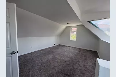 2729 Custer Ave, Pittsburgh, PA 15227 - Photo 15