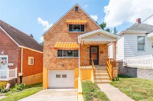 2324 Palm Beach Ave, Beechview, PA 15216 - Photo 1