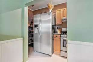 4236 Haldane St, Pittsburgh, PA 15207 - Photo 9