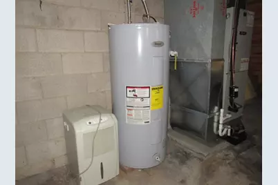 211 10th Street, Derry Township, PA 15620 - Photo 17