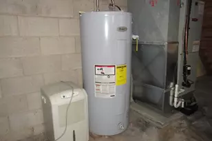 211 10th St, Derry Township, PA 15620 - Photo 17