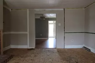 18 Center St, Fayette City, PA 15438 - Photo 7