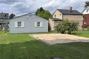 843 Stambaugh Ave, Sharon, PA 16146 - Photo 5