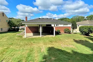 5545 Annetta Dr, Bethel Park, PA 15102 - Photo 27