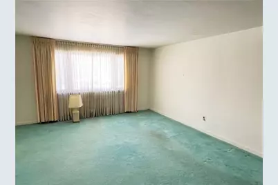 5545 Annetta Drive, Bethel Park, PA 15102 - Photo 3