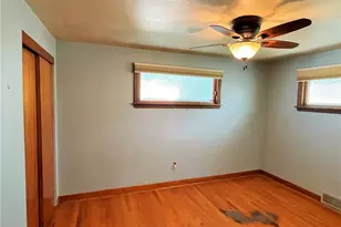 5545 Annetta Dr, Bethel Park, PA 15102 - Photo 17