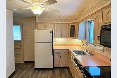 5545 Annetta Drive, Bethel Park, PA 15102 - Photo 7