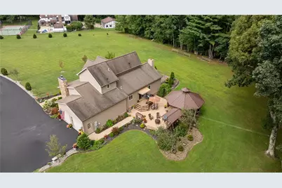 102 Mehard Ave #B, Greenville Boro, PA 16125 - Photo 9