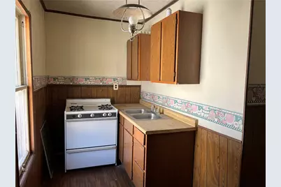 120 Jefferson Ave, Sharon, PA 16146 - Photo 17