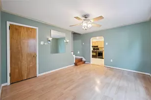 677 Greentree Rd, Banksville/Westwood, PA 15220 - Photo 9